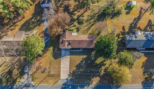 $435,000 | 255 Foxcroft Road, Whispering Pines, NC 28327