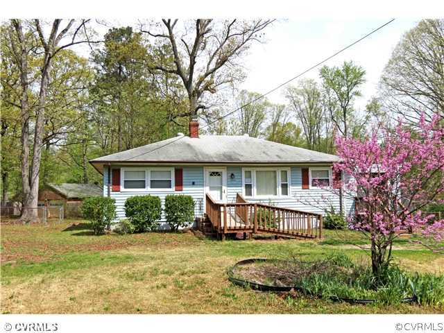 3310 Warner Road Richmond, VA 23225 - Photo 1 of 16 Exterior Front