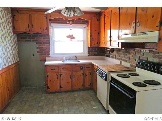 3310 Warner Road Richmond, VA 23225 - Photo 4 of 16 Kitchen