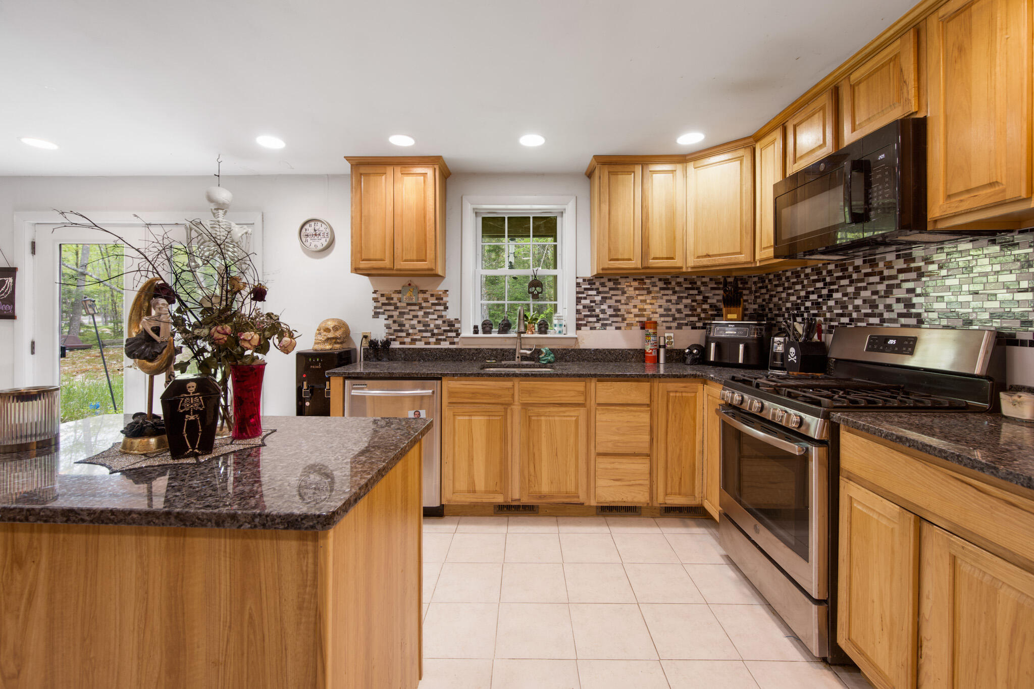 291 Morgan Bay Road Surry, ME 04684 - Photo 13 of 32 Kitchen