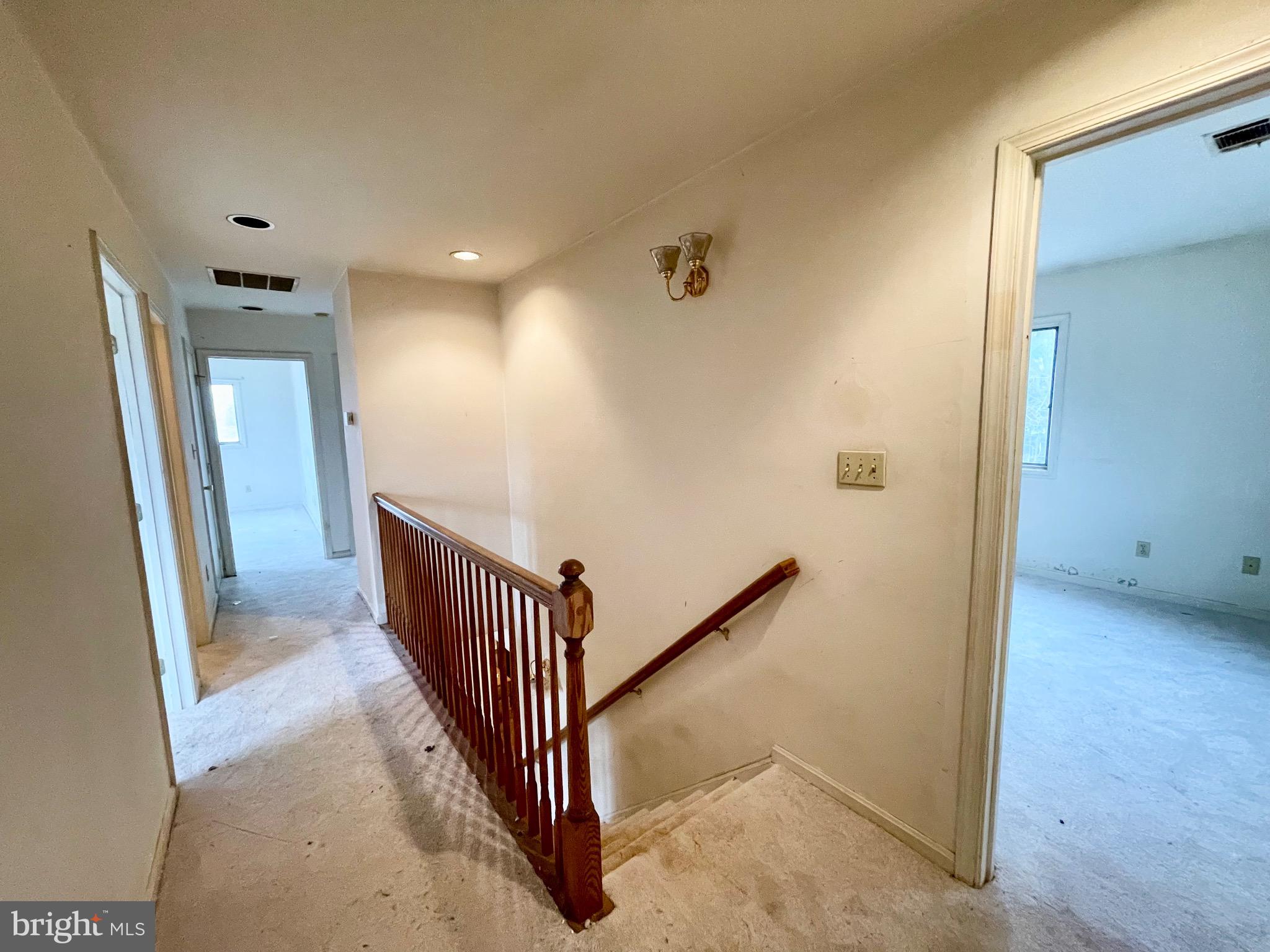 12420 Feldon Street Silver Spring, MD 20906 - Photo 16 of 33 a view of a hallway with entryway