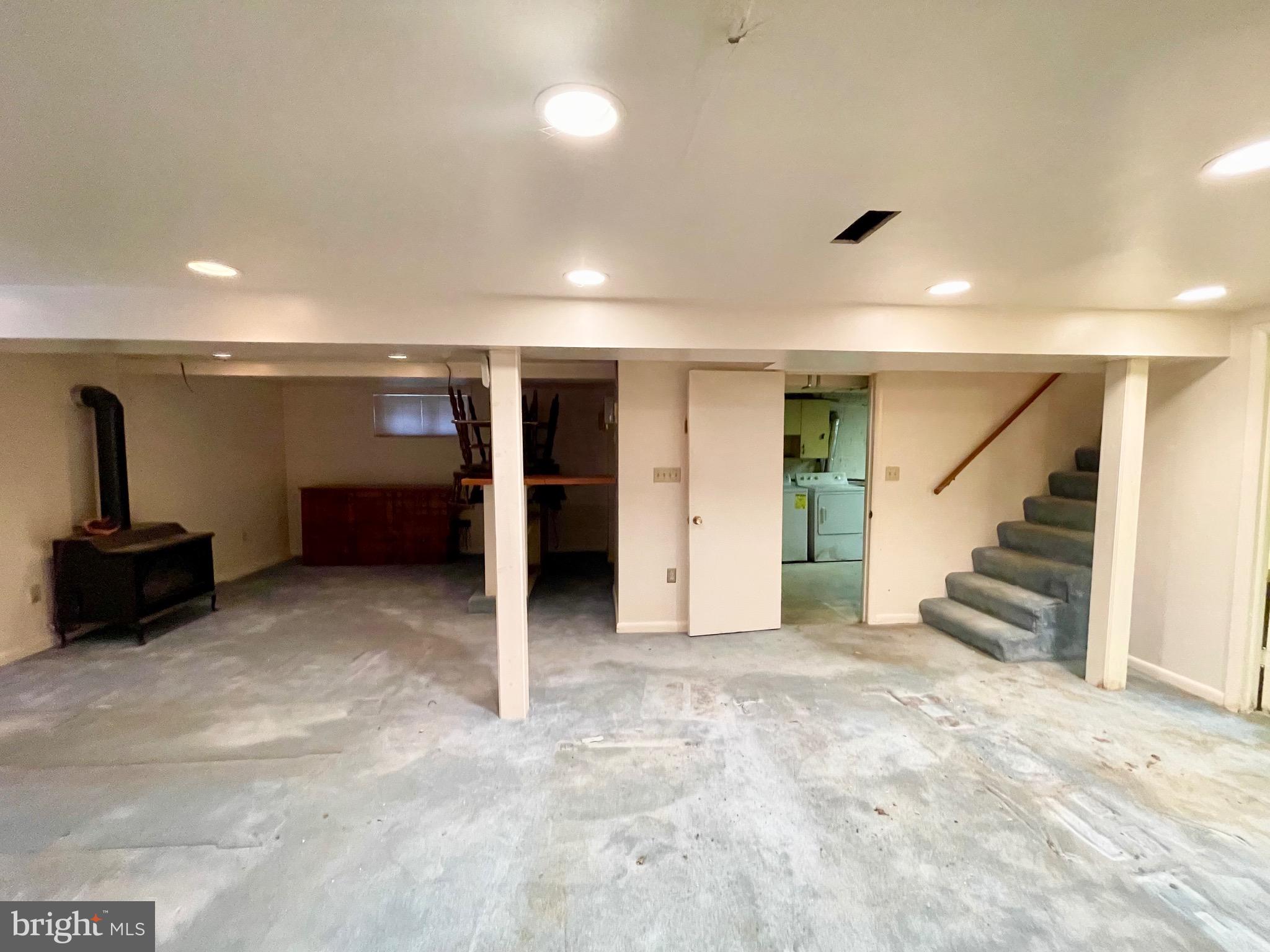 12420 Feldon Street Silver Spring, MD 20906 - Photo 23 of 33