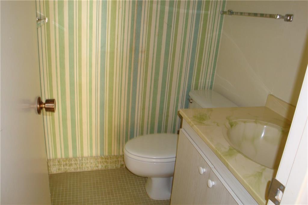 5333 Southeast Miles Grant Road, Unit I103 Stuart, FL 34997 - Photo 14 of 15 Gallery Image 14
