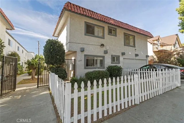 $1,795 | 7243 Milton Avenue, Unit 4, Whittier, CA 90602