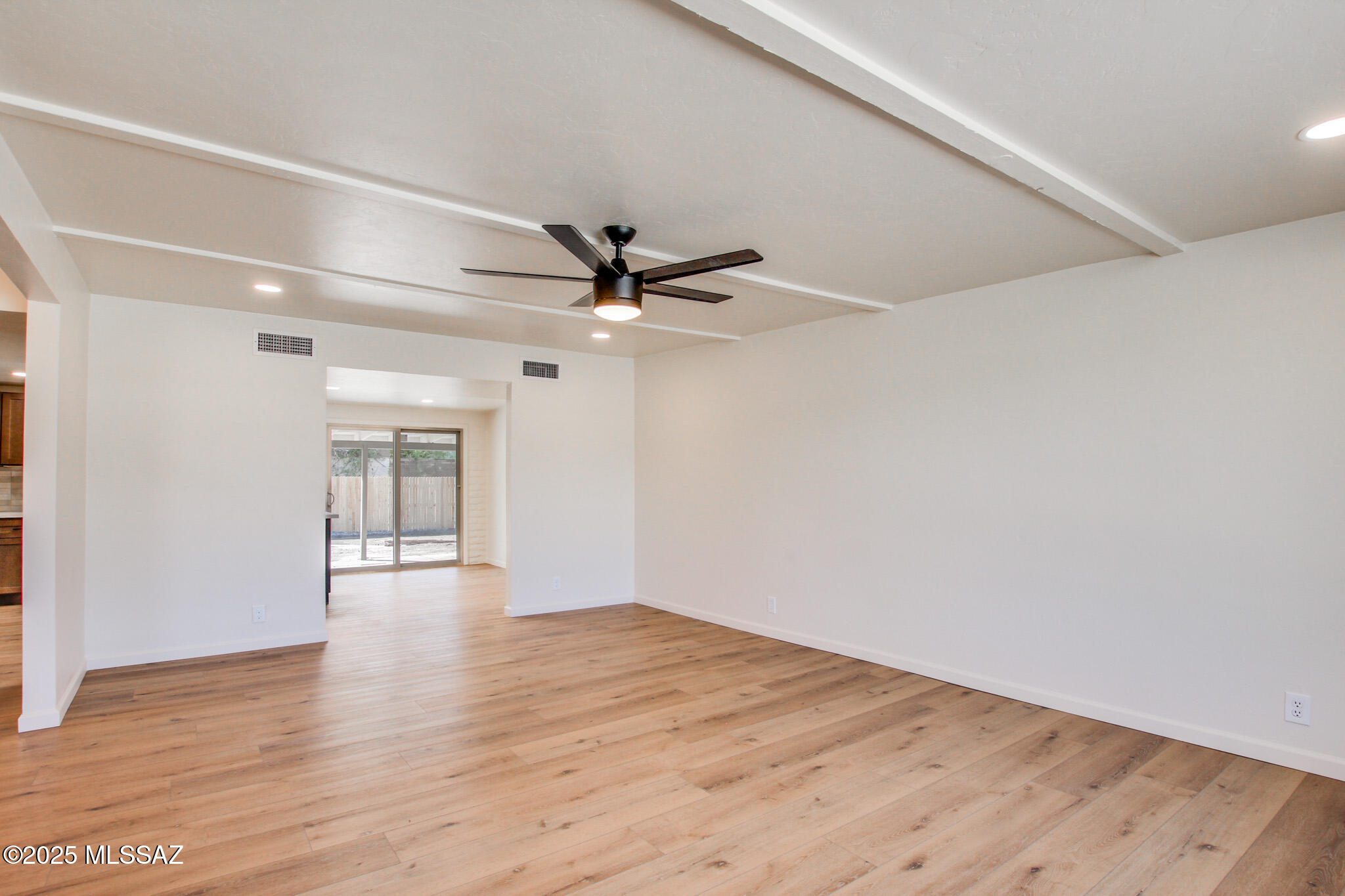 8418 East Rolling Ridge Street Tucson, AZ 85710 - Photo 10 of 30 Gallery Image 10