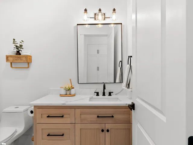 $849,000 | 610 Crowe Creek Trail, Inman, SC 29349