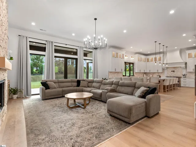 $849,000 | 610 Crowe Creek Trail, Inman, SC 29349