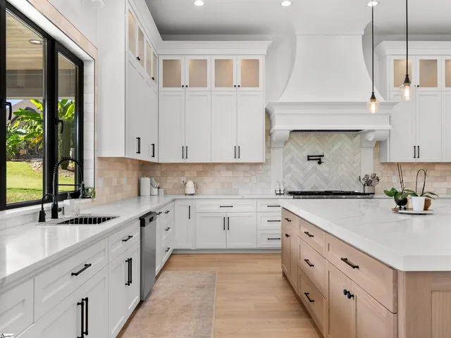 $849,000 | 610 Crowe Creek Trail, Inman, SC 29349