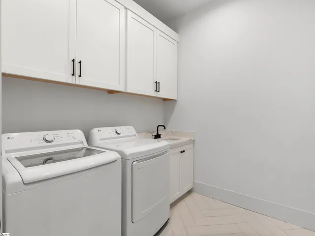 $849,000 | 610 Crowe Creek Trail, Inman, SC 29349