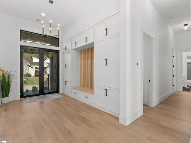 $849,000 | 610 Crowe Creek Trail, Inman, SC 29349