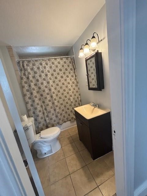 101 Rutherglen Avenue, Unit 2 Providence, RI 02907 - Photo 10 of 14