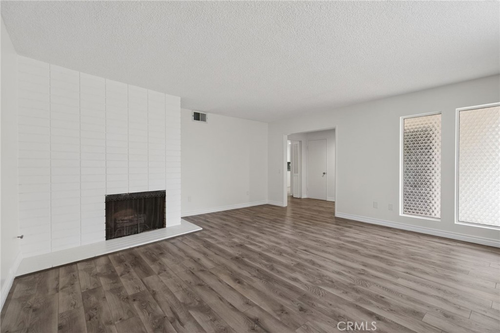 1184 Lyndhurst Drive Riverside, CA 92507 - Photo 6 of 54