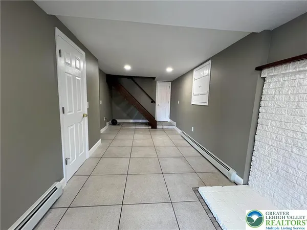 $2,000 | 3790 Redbud Drive, Northampton, PA 18067