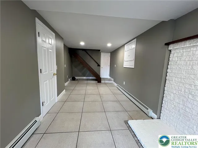 $2,000 | 3790 Redbud Drive, Northampton, PA 18067