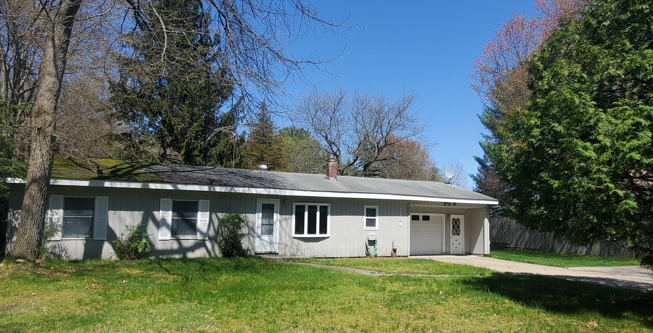 1784 West Bard Road Muskegon, MI 49445 - Photo 1 of 1 front of home