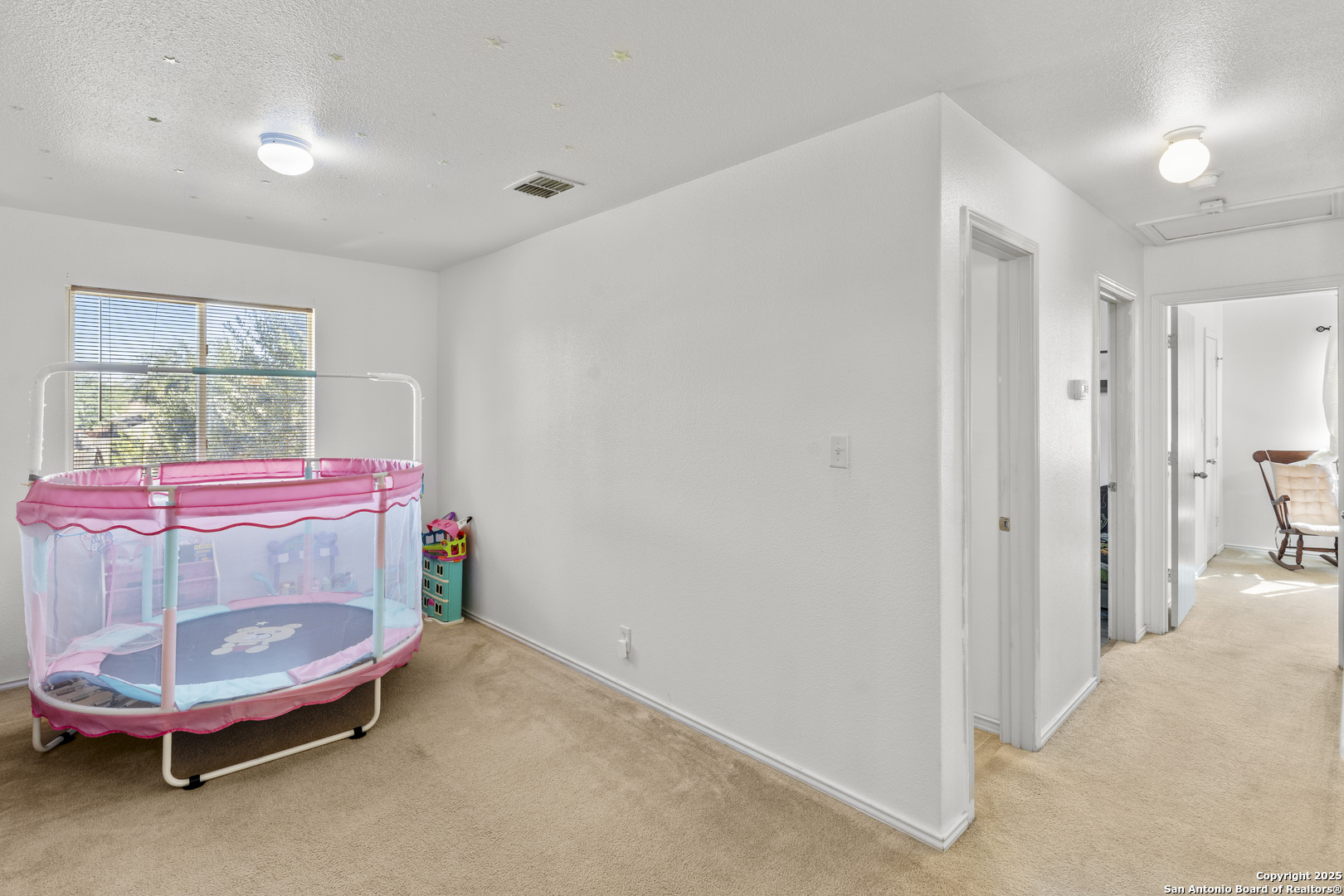 3917 Whisper Ridge Schertz, TX 78108 - Photo 14 of 27 a room with furniture and a table