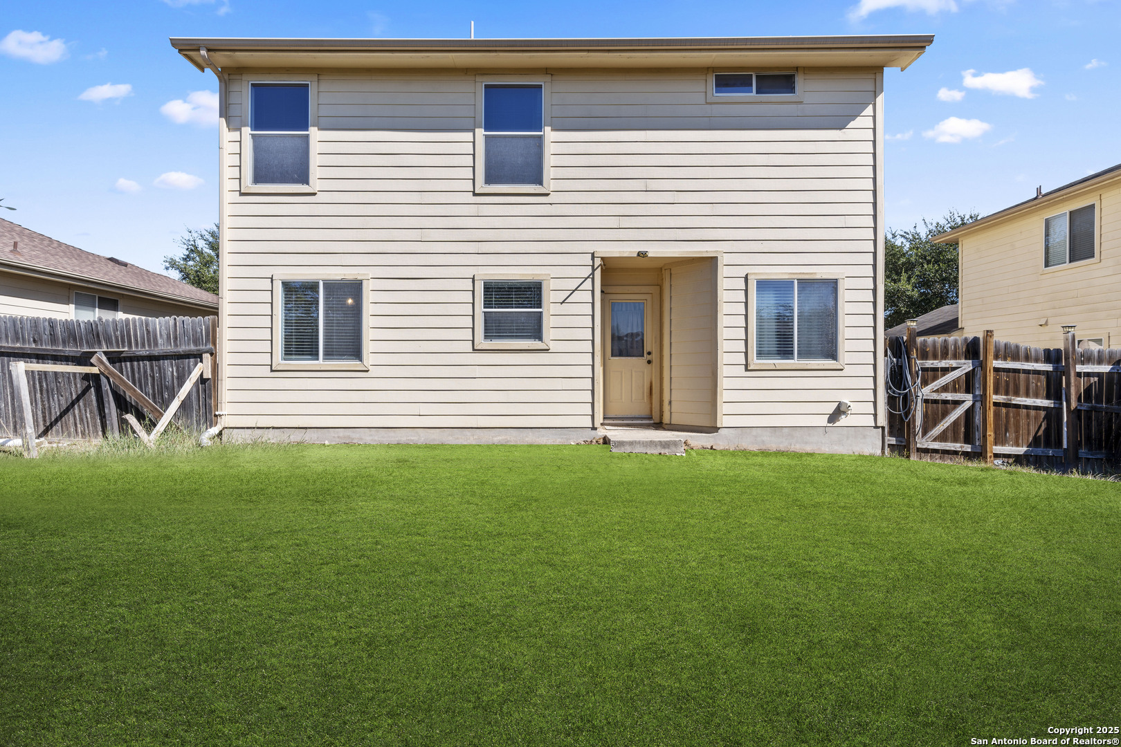 3917 Whisper Ridge Schertz, TX 78108 - Photo 26 of 27 a view of a house with backyard