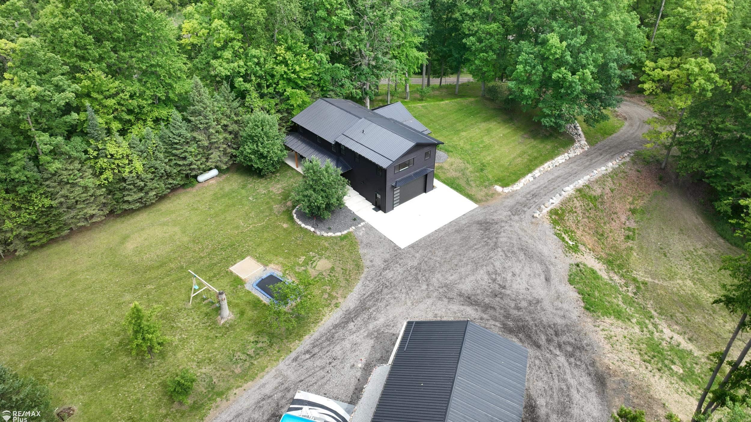 381 Miller Lake Road Columbiaville, MI 48421 - Photo 63 of 95