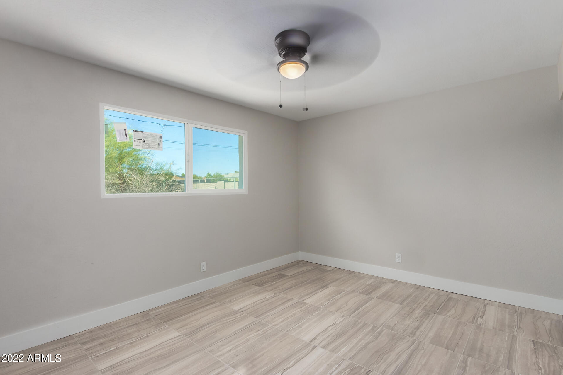 2914 West Charter Oak Road Phoenix, AZ 85029 - Photo 12 of 23 12 - Charter Oak