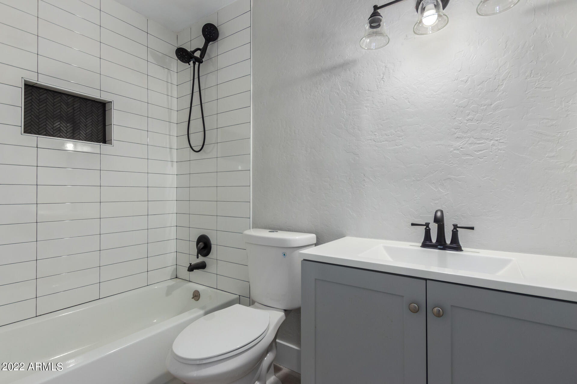 2914 West Charter Oak Road Phoenix, AZ 85029 - Photo 16 of 23 16 - Charter Oak