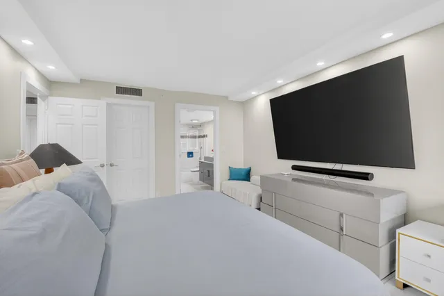 a view of a garden and lake