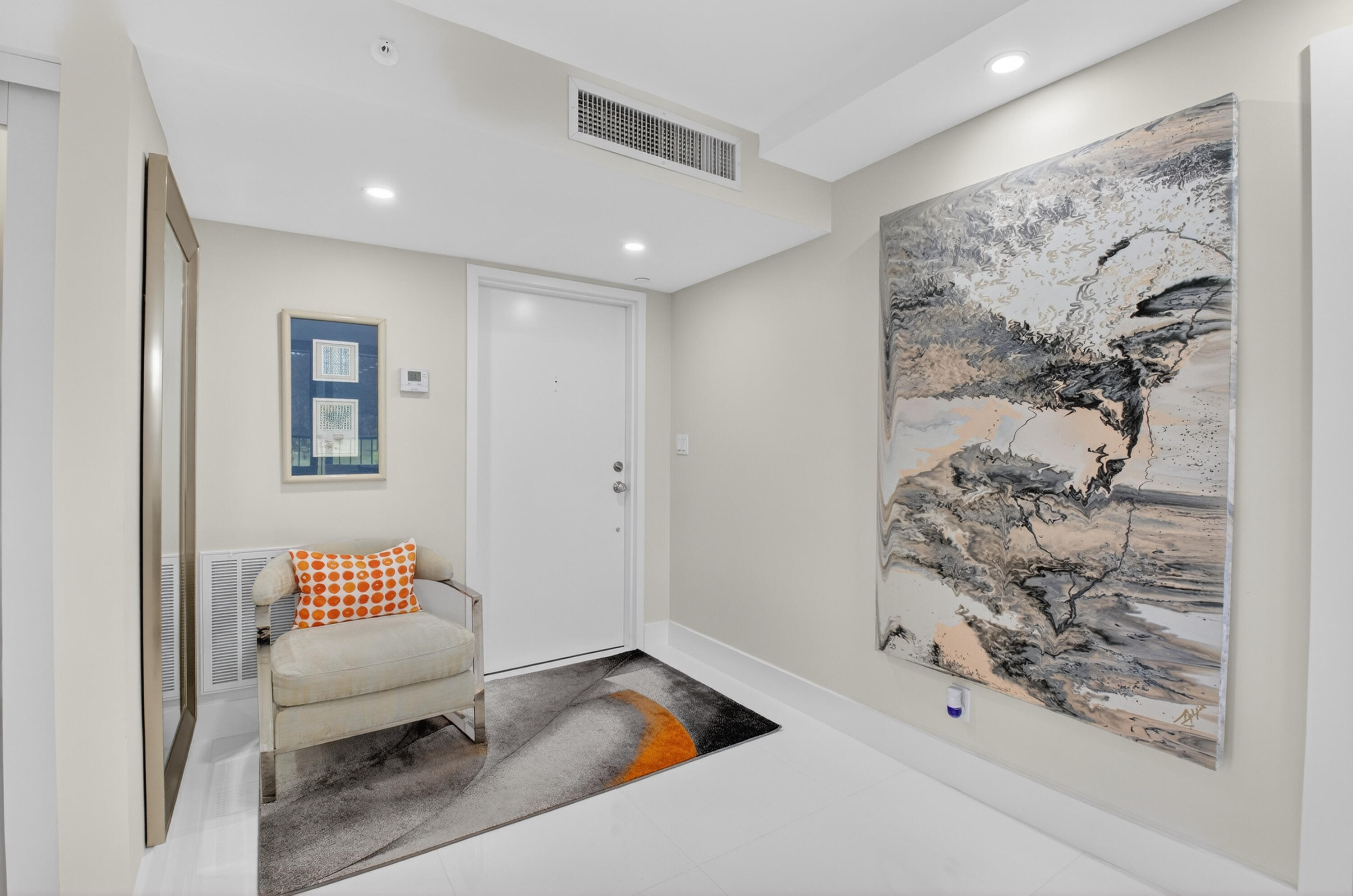 7835 Lakeside Boulevard, Unit 925 Boca Raton, FL 33434 - Photo 5 of 88 Entry