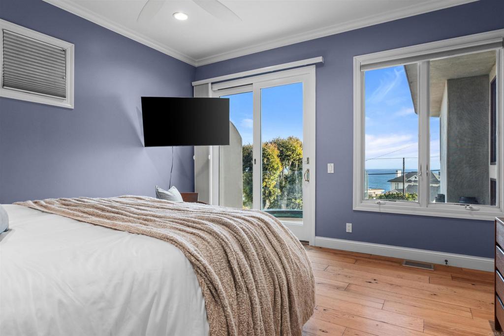 1477 Neptune Avenue Encinitas, CA 92024 - Photo 23 of 40