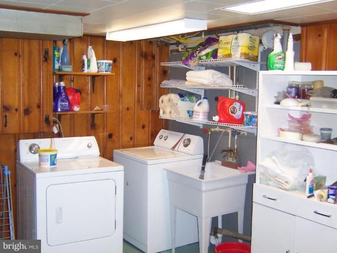 3431 Dunran Road Dundalk, MD 21222 - Photo 4 of 22 Laundry Area 1