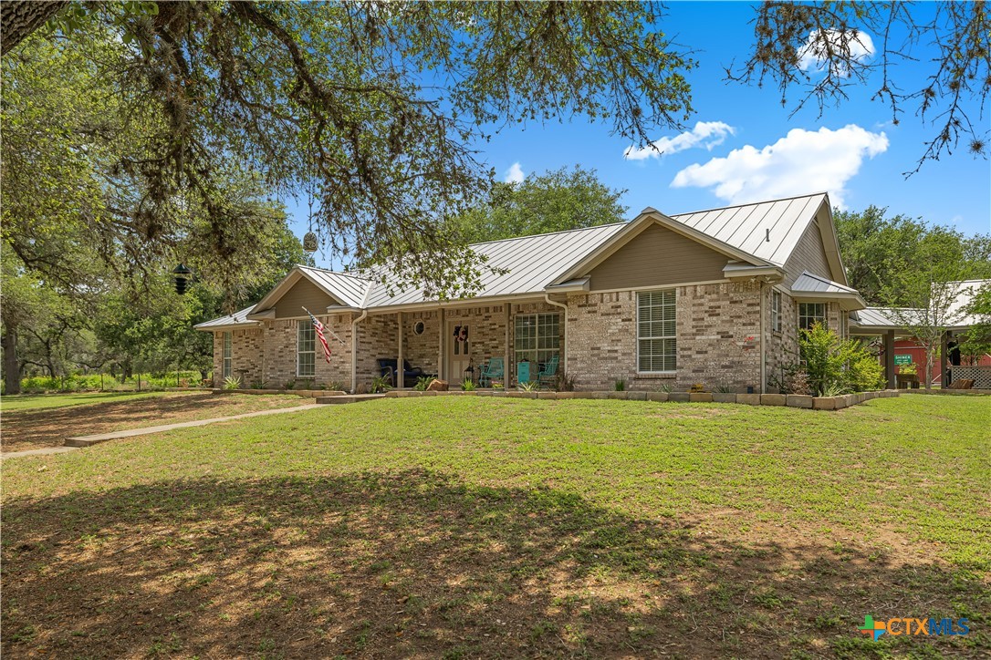 3182 Live Oak Road Cuero, TX 77954 - Photo 3 of 35