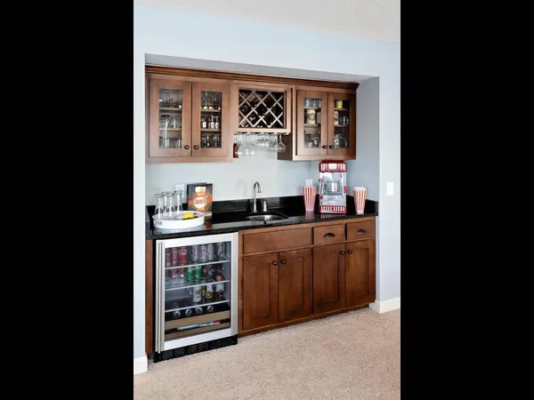 $770,000 | 17602 62nd Avenue North, Maple Grove, MN 55311