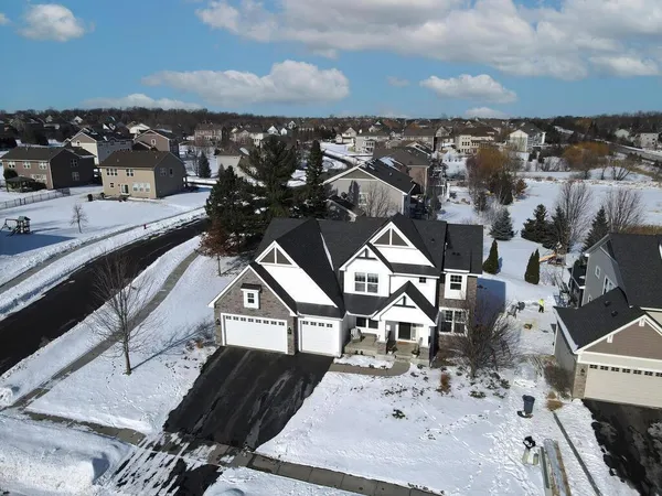 $770,000 | 17602 62nd Avenue North, Maple Grove, MN 55311