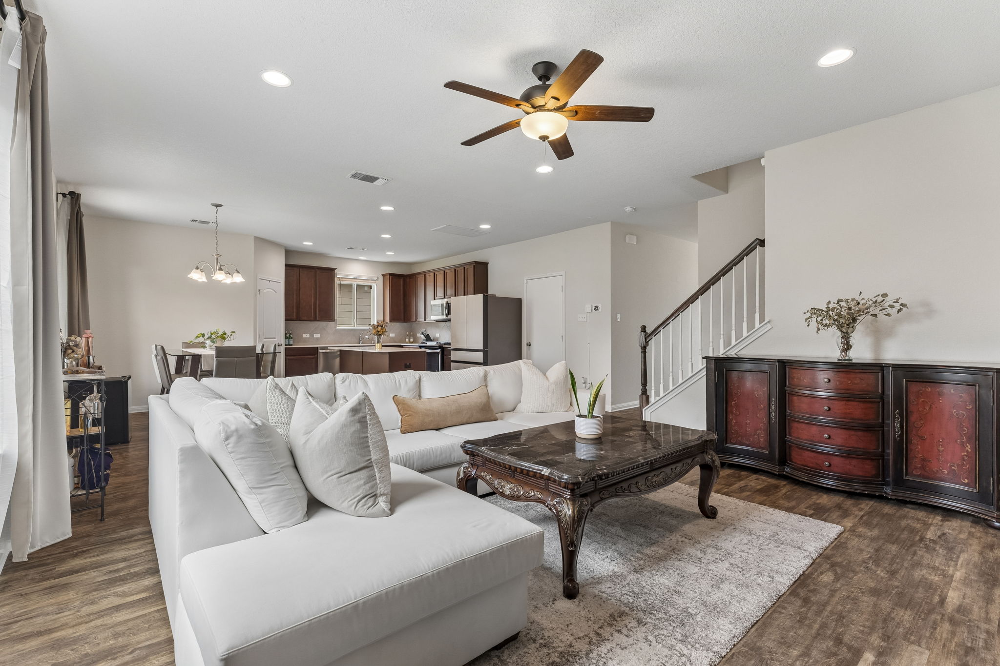 809 Whitman Avenue Georgetown, TX 78626 - Photo 12 of 35 a living room with furniture and kitchen view