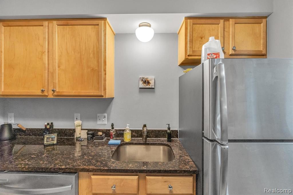 1121 Tienken Court, Unit 217 Rochester Hills, MI 48306 - Photo 14 of 23