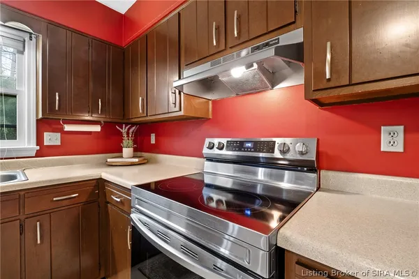 $269,900 | 3403 Jaffrey Drive, New Albany, IN 47150