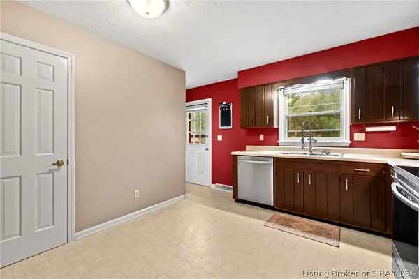 $269,900 | 3403 Jaffrey Drive, New Albany, IN 47150
