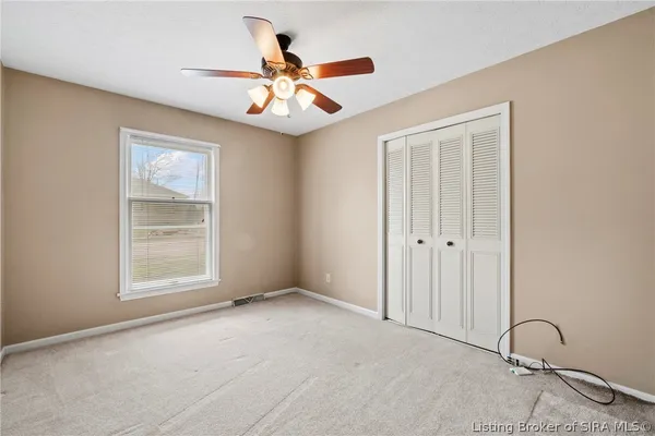 $269,900 | 3403 Jaffrey Drive, New Albany, IN 47150