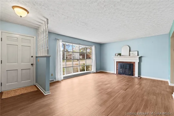 $269,900 | 3403 Jaffrey Drive, New Albany, IN 47150