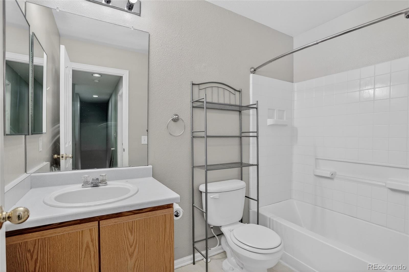 10671 Upper Ridge Road Longmont, CO 80504 - Photo 10 of 12 Gallery Image 10