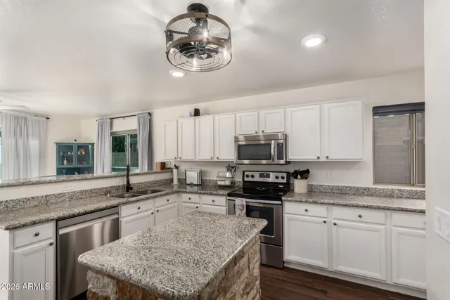 $499,000 | 1727 East Aspen Way, Gilbert, AZ 85234