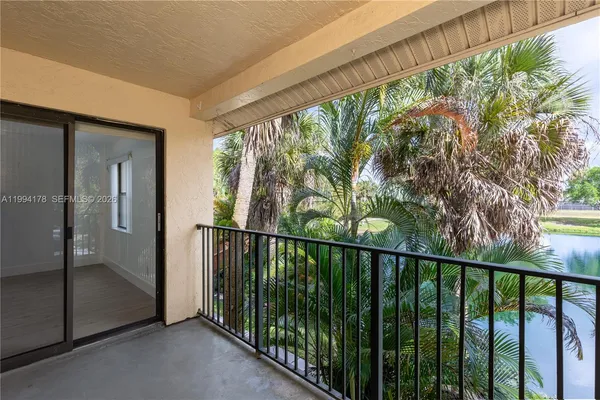 $1,725 | 9999 Summerbreeze Drive, Unit 510, Sunrise, FL 33322