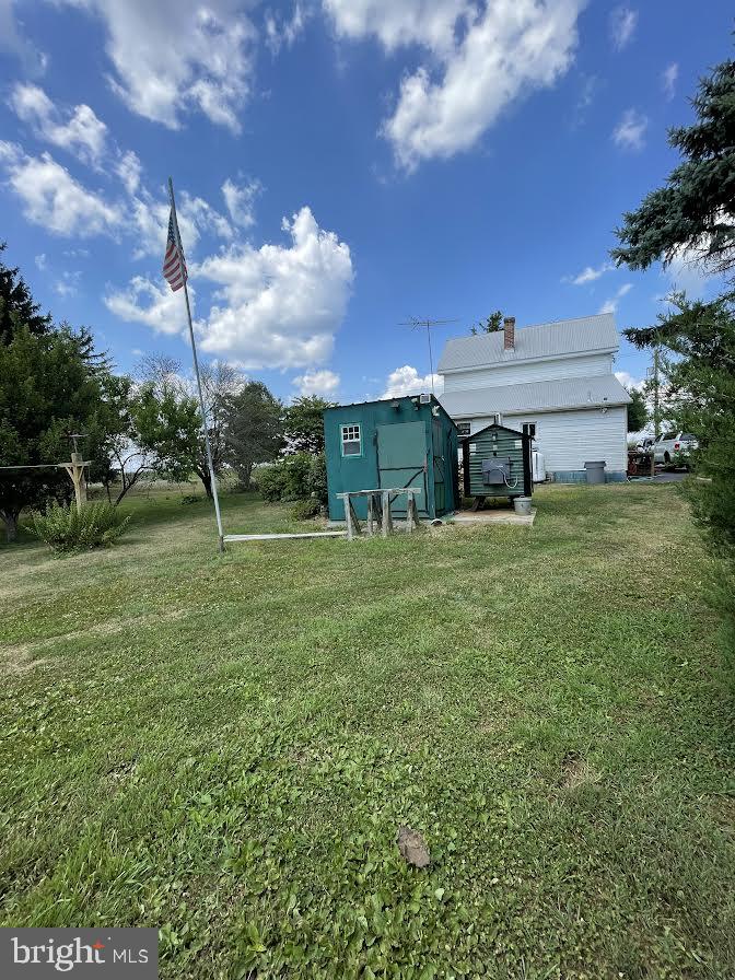 84 Juliustown Road Columbus, NJ 08022 - Photo 12 of 18 a view of a house with a yard