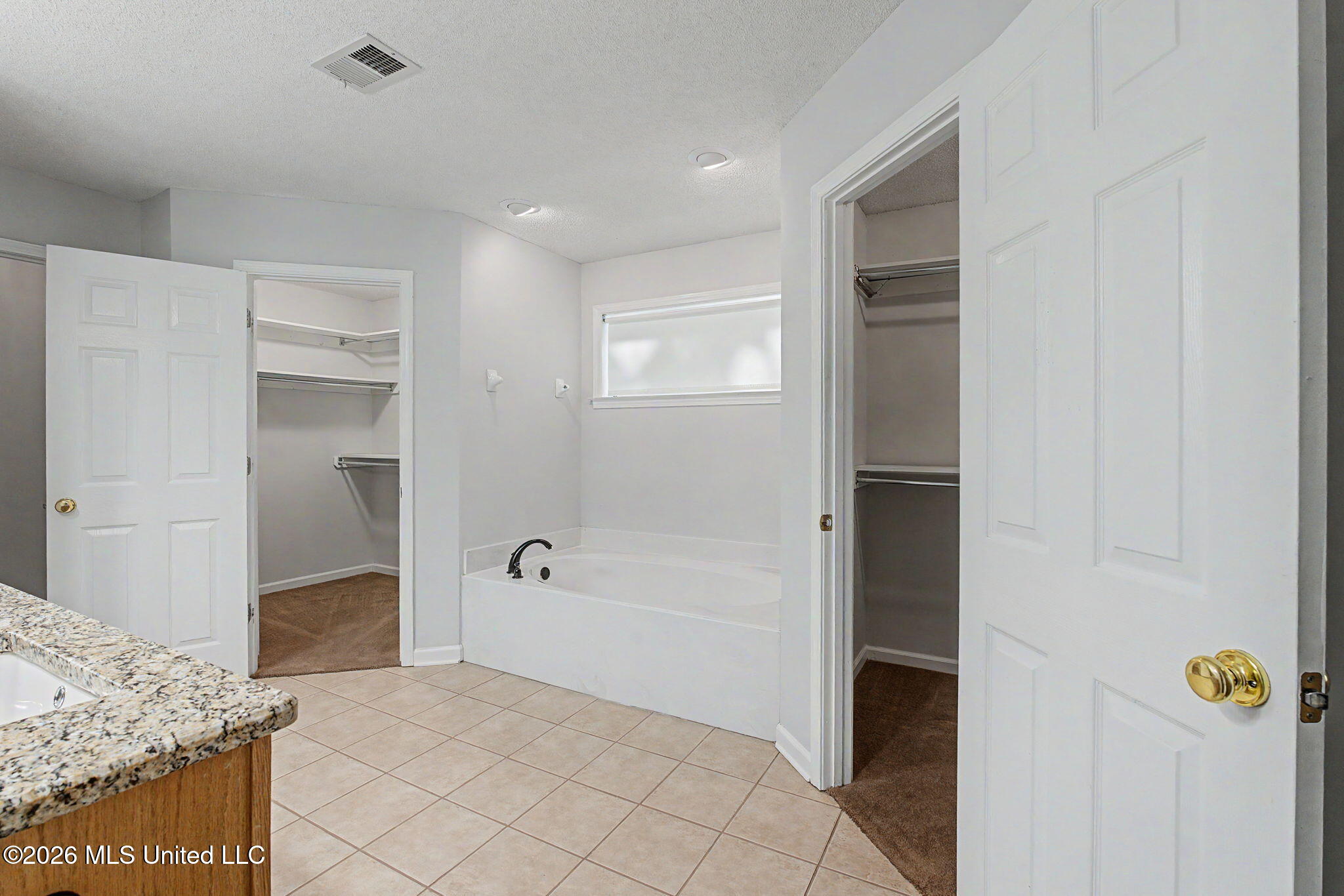 6490 Malone Road Olive Branch, MS 38654 - Photo 18 of 33 18-web-or-mls-6490 Malone-17