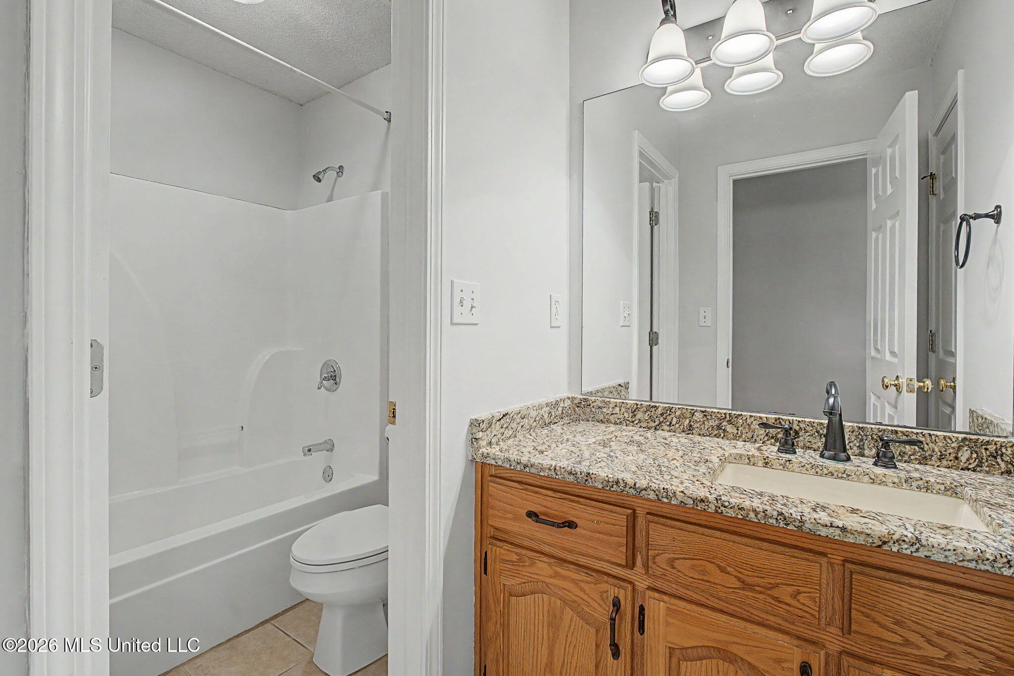 6490 Malone Road Olive Branch, MS 38654 - Photo 22 of 33 22-web-or-mls-6490 Malone-21