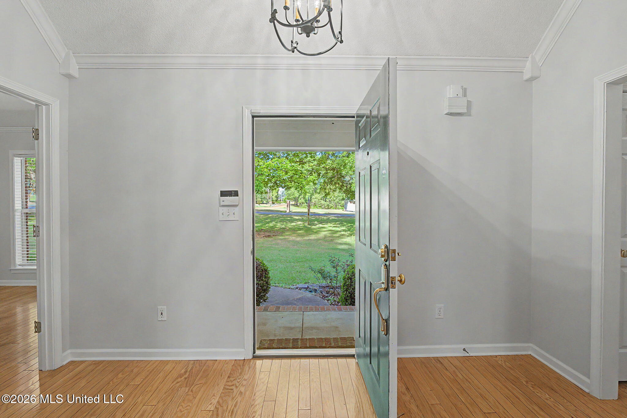 6490 Malone Road Olive Branch, MS 38654 - Photo 5 of 33 5-web-or-mls-6490 Malone-4