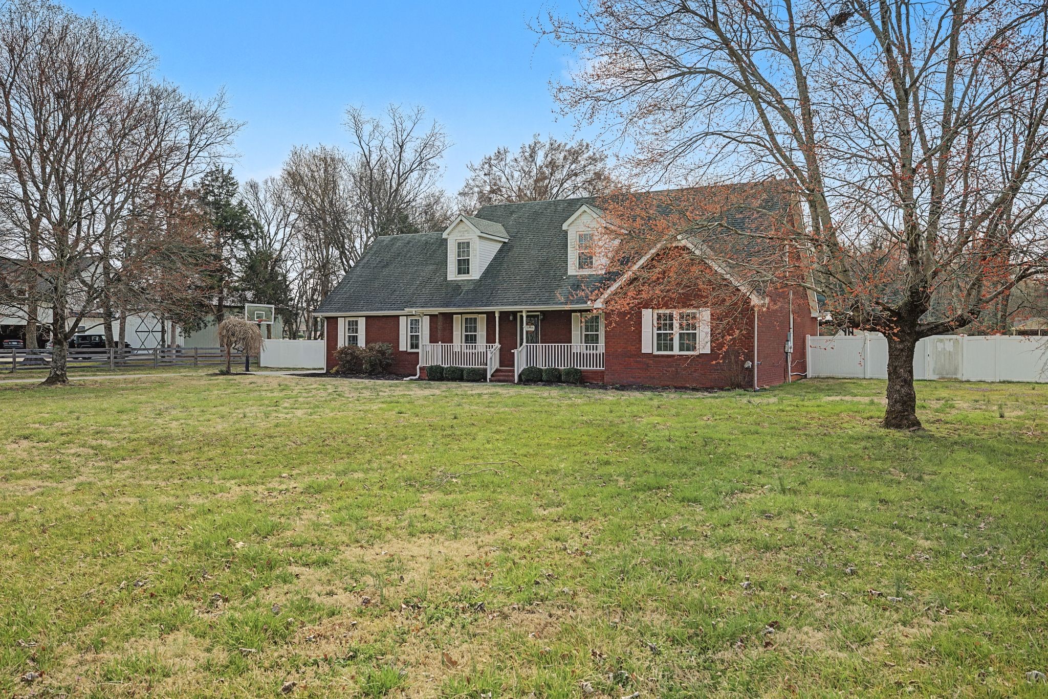 1123 Bramble Trail Murfreesboro, TN 37129 - Photo 2 of 41 a front view of house with yard