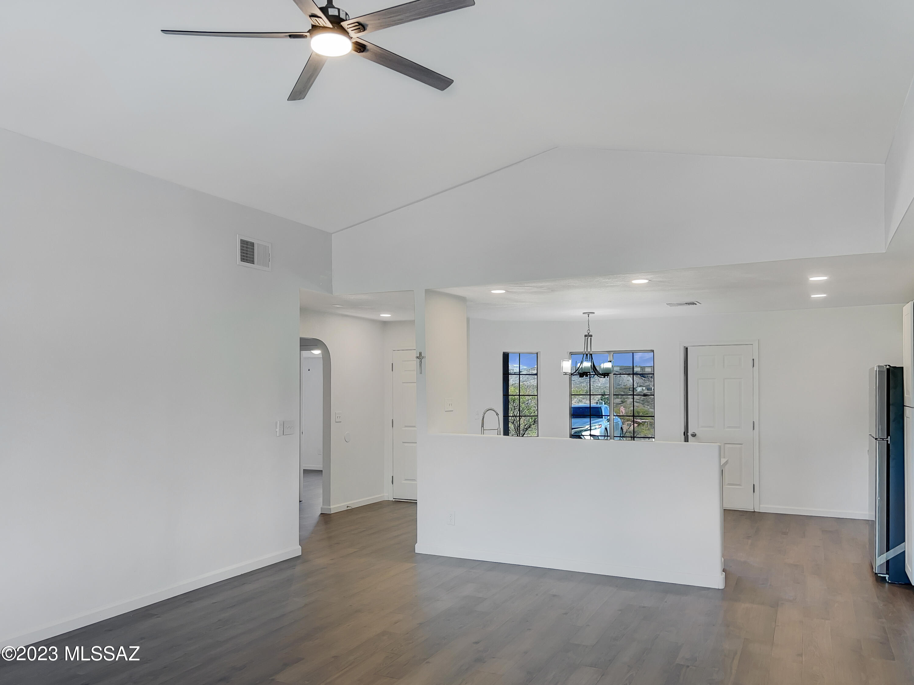 1154 Calle Remedios Rio Rico, AZ 85648 - Photo 8 of 35