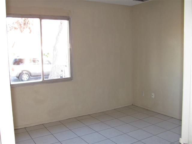 6838 West Berkeley Road Phoenix, AZ 85035 - Photo 4 of 8 Bedroom