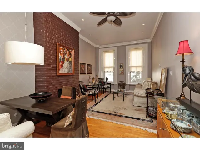 $2,600 | 2306 Spruce Street, Unit 100, Philadelphia, PA 19103