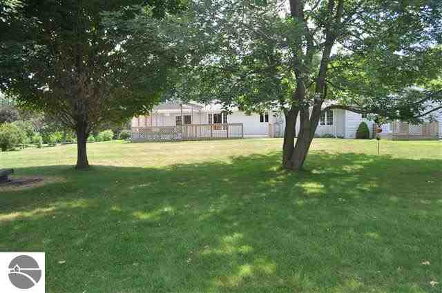 5372 West Millbrook Road Remus, MI 49340 - Photo 16 of 49 1749299-15.JPG