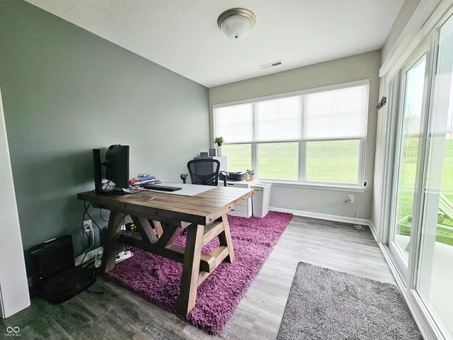 $279,900 | 7141 Lillian Place, Cumberland, IN 46229